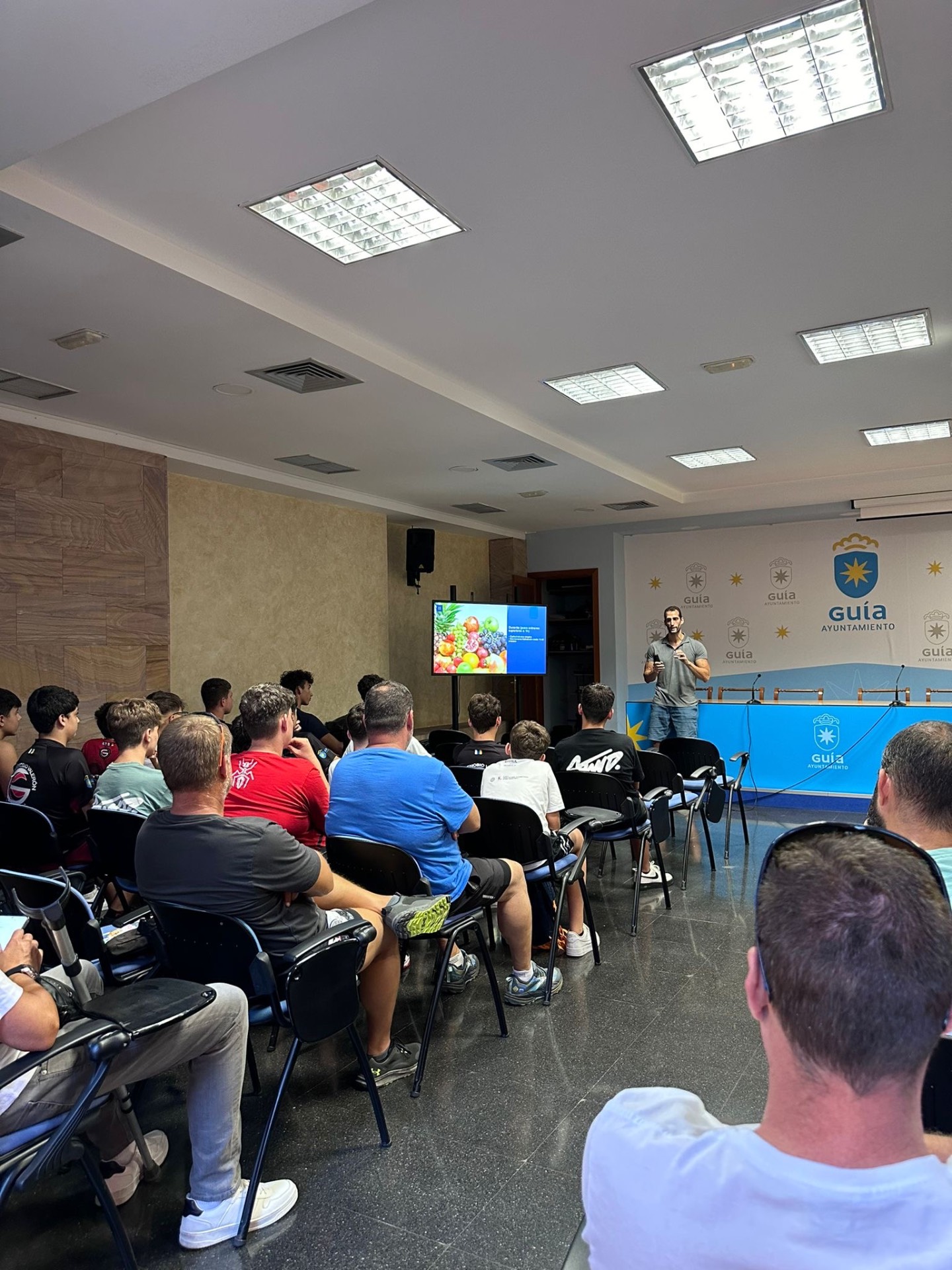 Charla Cenobio Valerón Baloncesto - Imagen 1